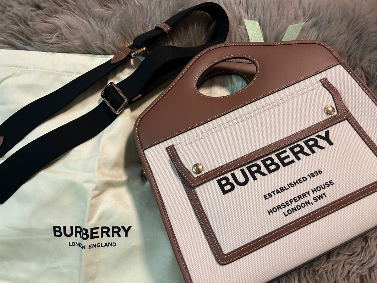 大幅値下げ 超美品 BURBERRY ショルダーバッグ ミニ ポケットバッグ