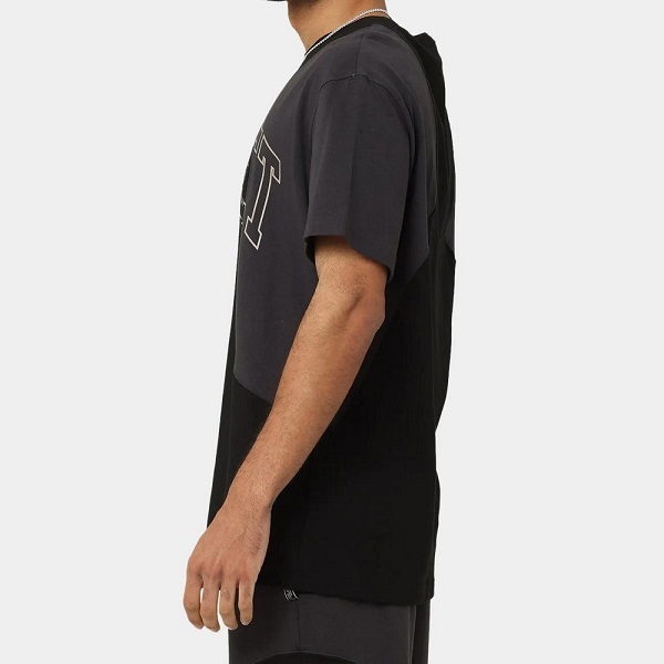 出品はTシャツのみです