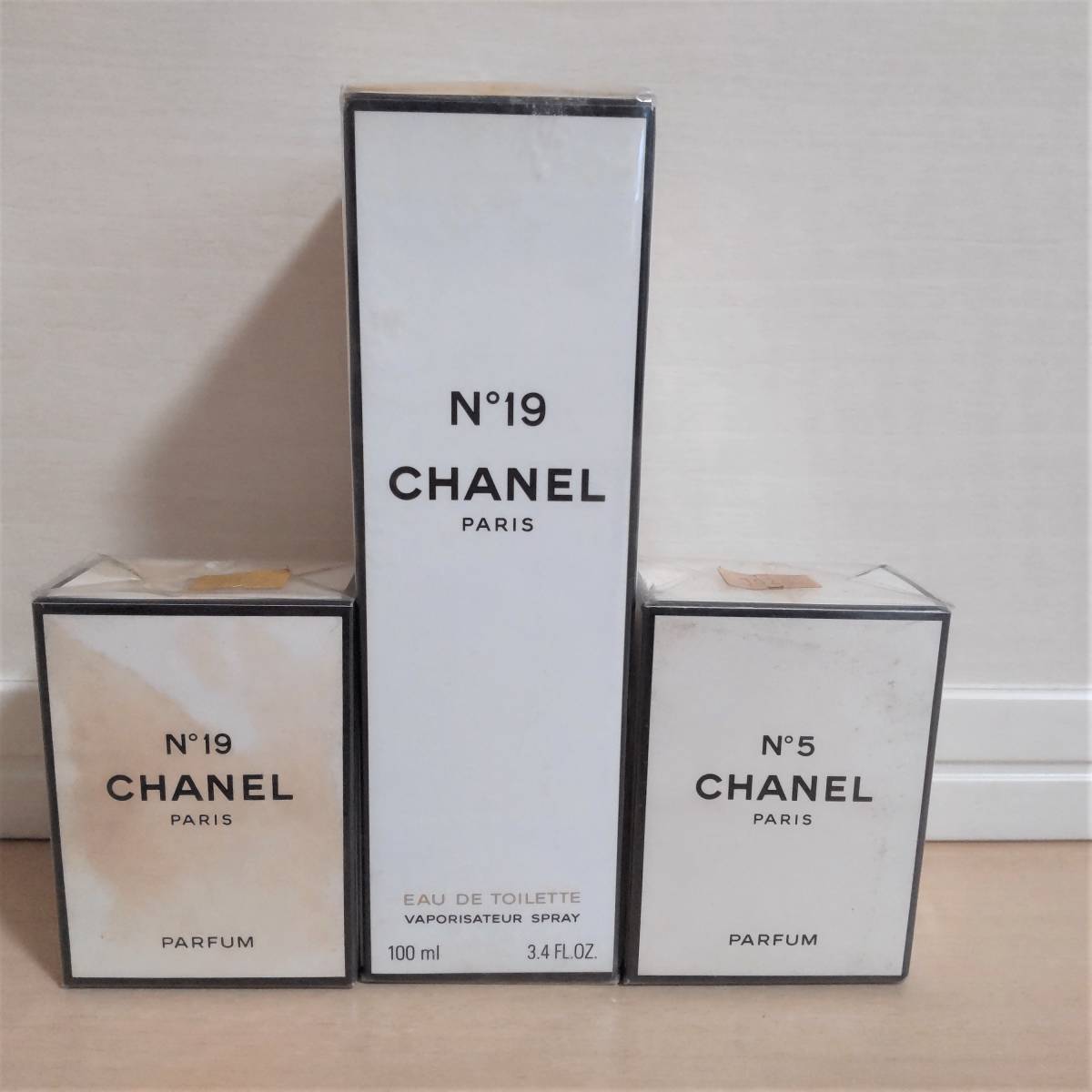CHANEL シャネル No19 19番 No5 5番 TOILETTE オードトワレ PARFUM