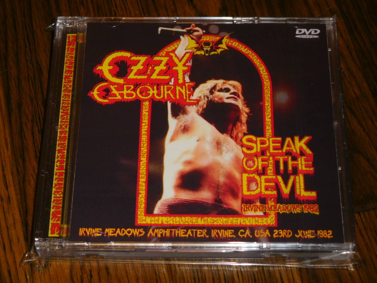 未開封新品 OZZY OSBOURNE / SPEAK OF THE DEVIL: RITZ 1982 COMPLETE 2022 REMASTER + IRVINE MEADOWS 1982 初回ステッカー付 ZODIAC _画像2