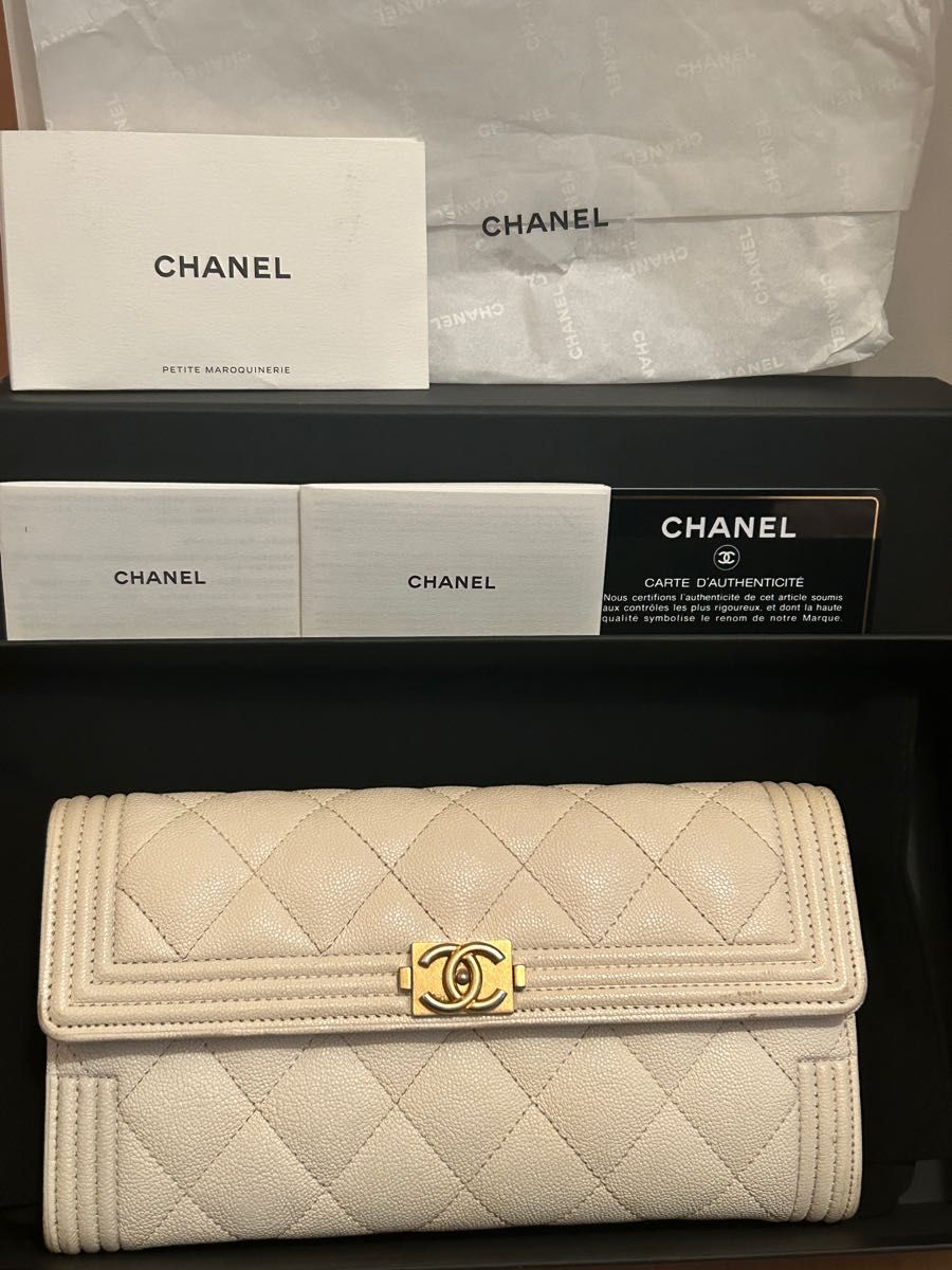 欲しいの ＣＨＡＮＥＬ シャネル カメリアエンボス フラップ