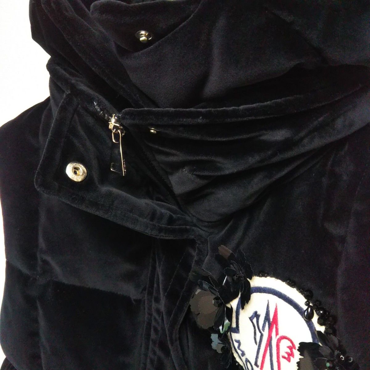 モンクレール シモーネロシャ Jane Gilet ダウンベスト フード ベロア