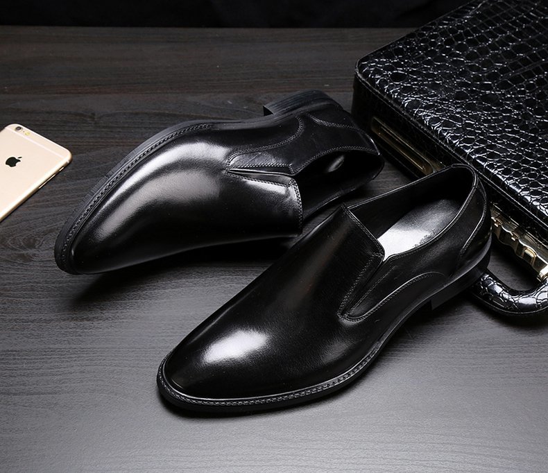 メンズ ビジネス レザー シューズ 本革 ブラック サイズ 23.0cm 革靴 靴 カジュアル 屈曲性 通勤 軽量 新品 【apa-165】