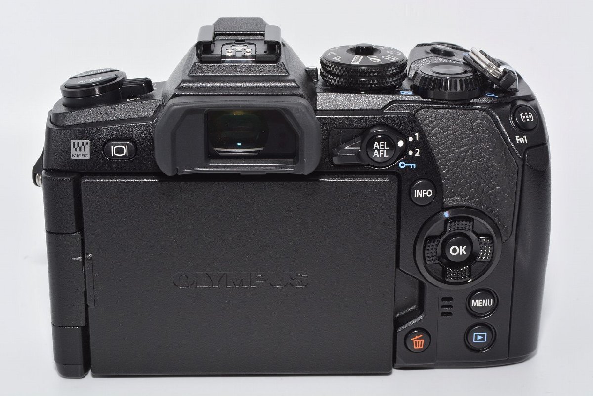 ☆新品級☆ OLYMPUS オリンパス OM-D E-M1 MarkII 12-40mm F2.8 プロ