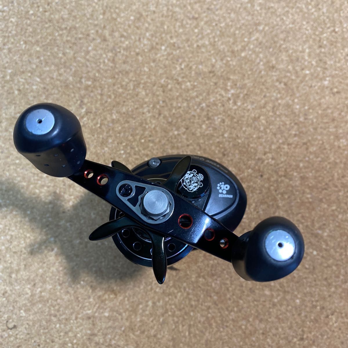 Abu Garcia アンバサダー レボ MGX-SHS-L 左巻きのベイトリール Abu Garcia アンバサダー レボ MGX-SHS-L 左巻きのベイトリール