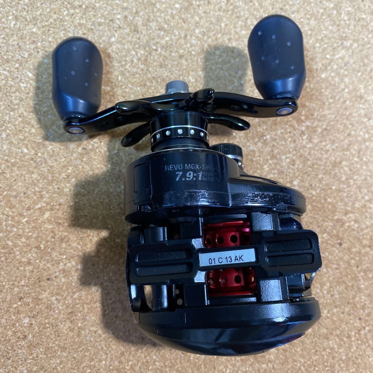 Abu Garcia アンバサダー レボ MGX-SHS-L 左巻きのベイトリール Abu Garcia アンバサダー レボ MGX-SHS-L 左巻きのベイトリール