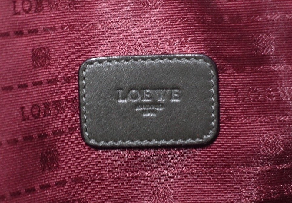 良品 LOEWE ロエベ トレド アナグラム エンボスロゴ ブリーフケース グレインカーフ レザー A4収納可 メンズ ビジネスバッグ 書類鞄_画像8