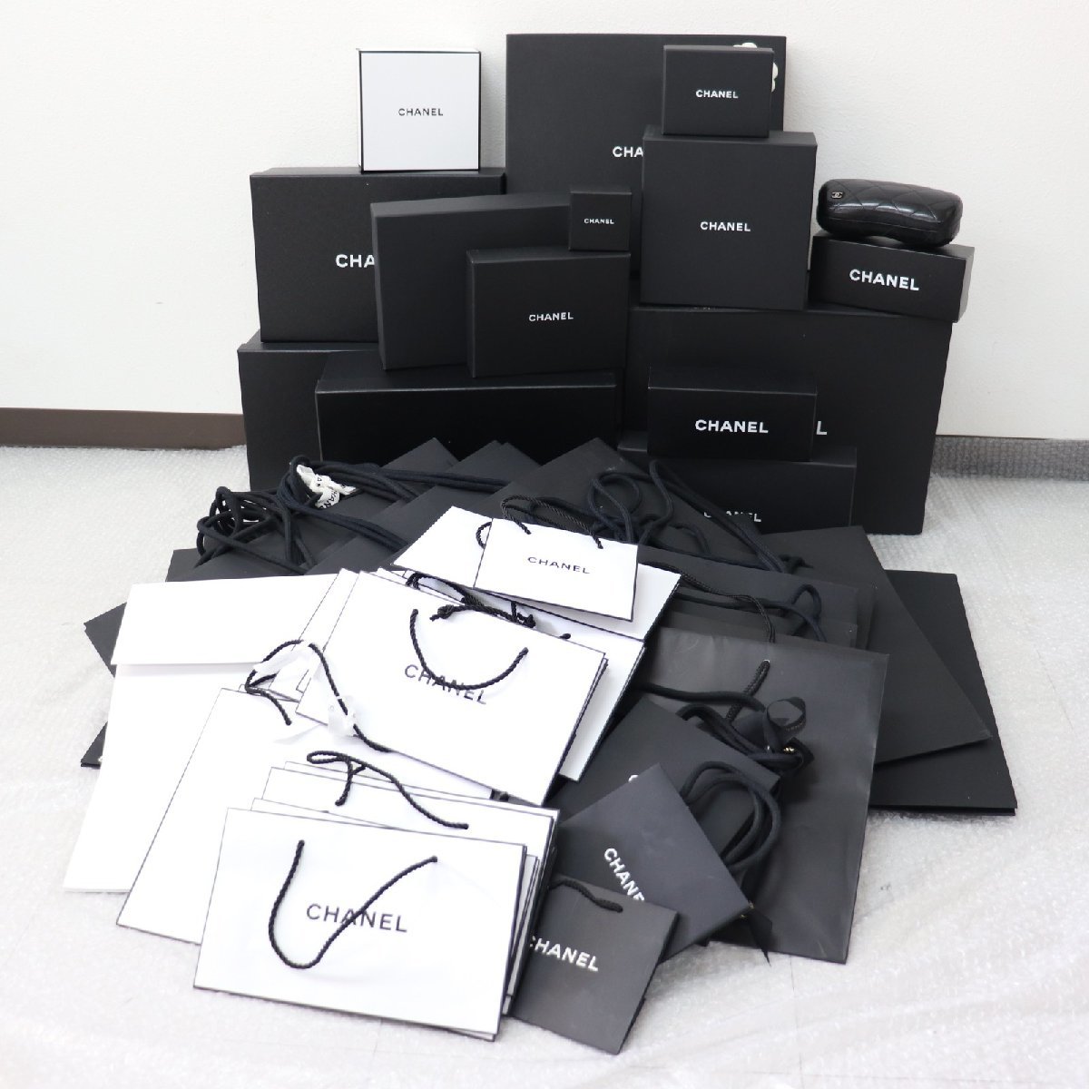 IT4E6V3M9AIO 即決 本物 CHANEL シャネル ブランド 箱 BOX 保存袋