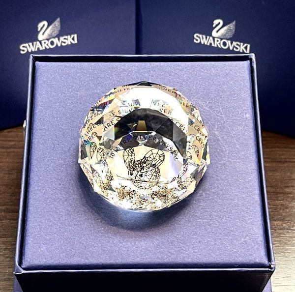 179322-33 未使用美品 Swarovskiスワロフスキー 2006年 SCS限定品 ネズミ VIPラウンジ ラウンド ペーパーウェイト ねずみ 同梱不可_画像1