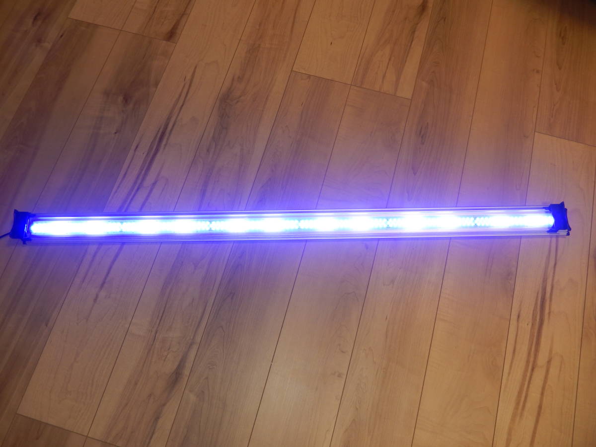 ゼンスイ　水槽用LED　ライト　１２０センチ　ブルー/ホワイト_画像2