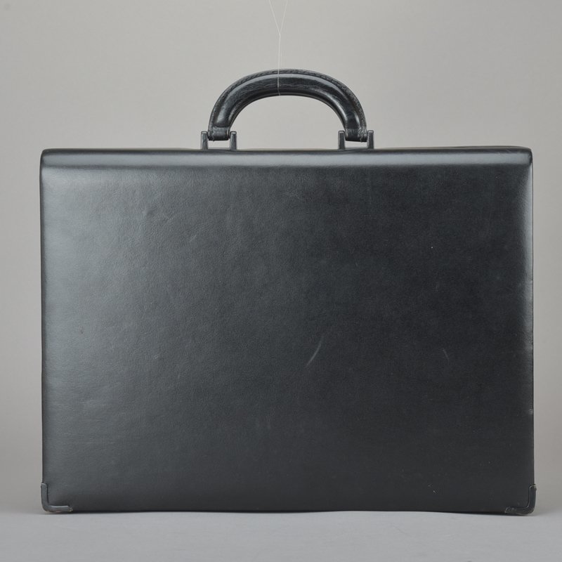 ラッピング不可】 激レア 美品 Mk.i/k.h 鞄 自立 書類 ハードケース