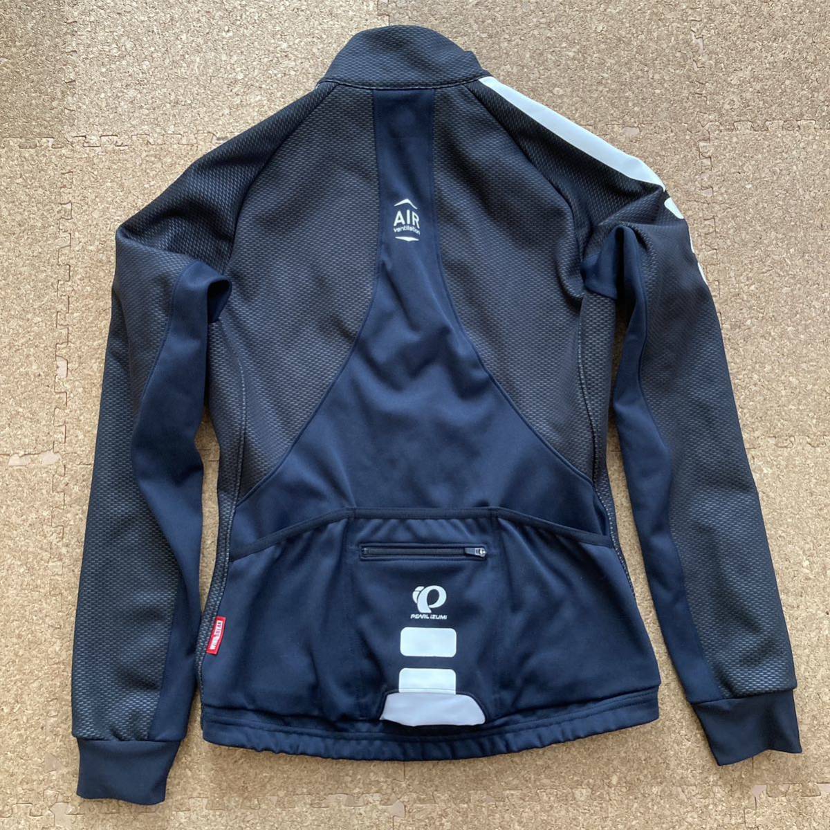 【美品】パールイズミ　WINDBREAK PEARL IZUMI サイクルウェア　長袖　サイクリング ジャージ サイクリングシャツ Sサイズ レディース_画像6