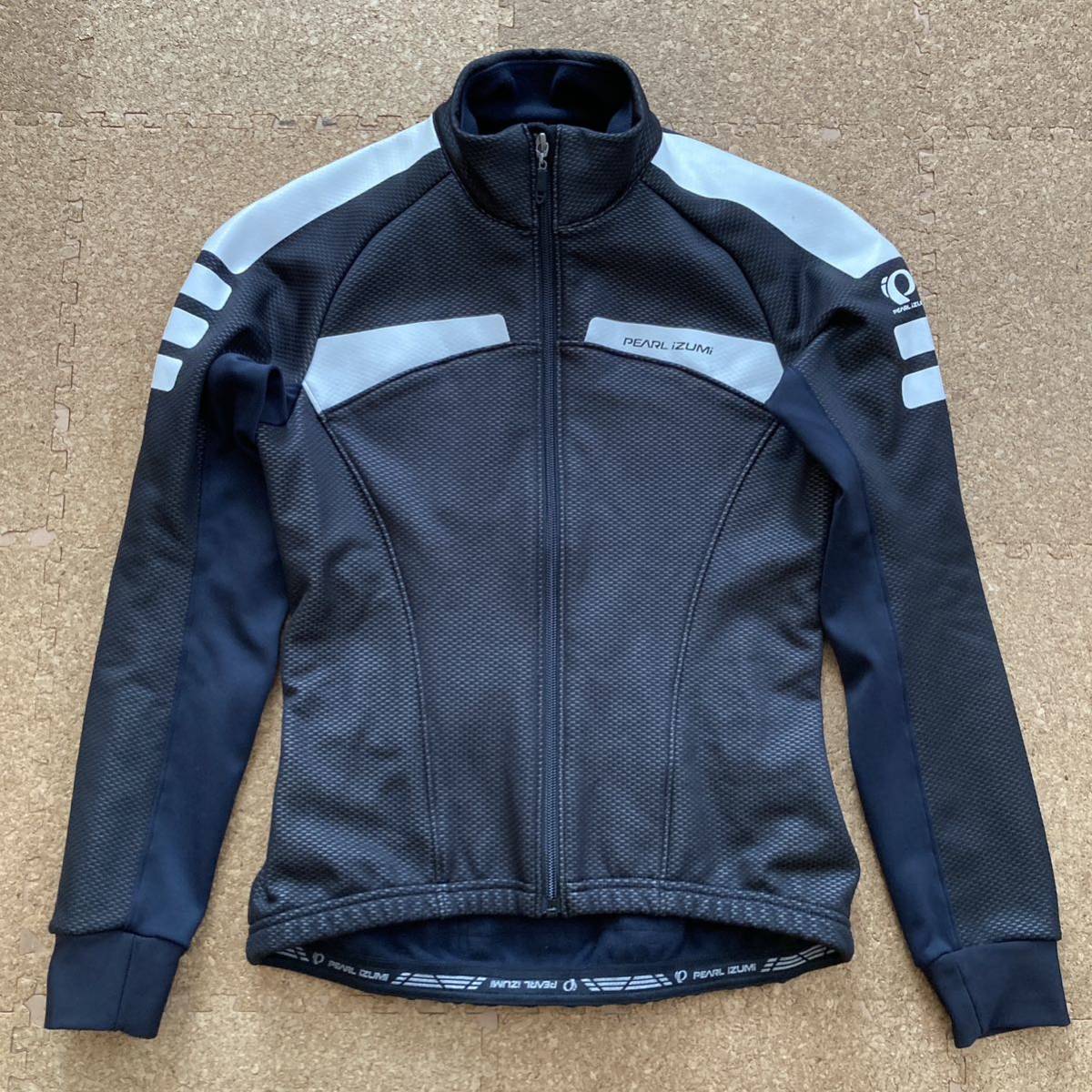 【美品】パールイズミ　WINDBREAK PEARL IZUMI サイクルウェア　長袖　サイクリング ジャージ サイクリングシャツ Sサイズ レディース_画像1