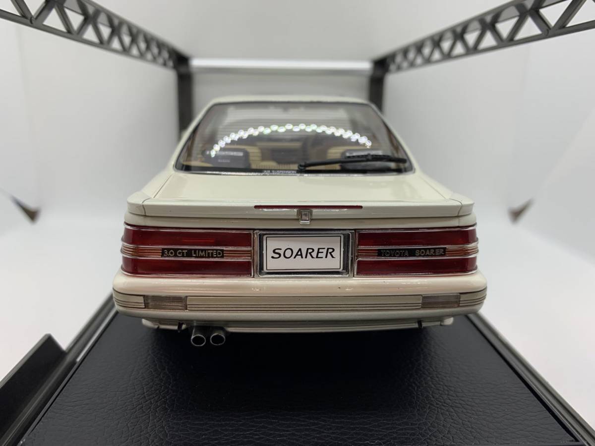 Hobby Japan 1/18 トヨタ ソアラ Toyota Soarer 3.0 GT Limited MZ21 Air-Suspention 1988 Crystal White Toning Ⅱ 9014 J01-01-016の画像3