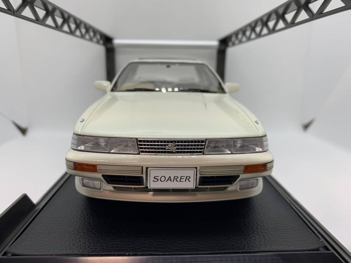 Hobby Japan 1/18 トヨタ ソアラ Toyota Soarer 3.0 GT Limited MZ21 Air-Suspention 1988 Crystal White Toning Ⅱ 9014 J01-01-016の画像5