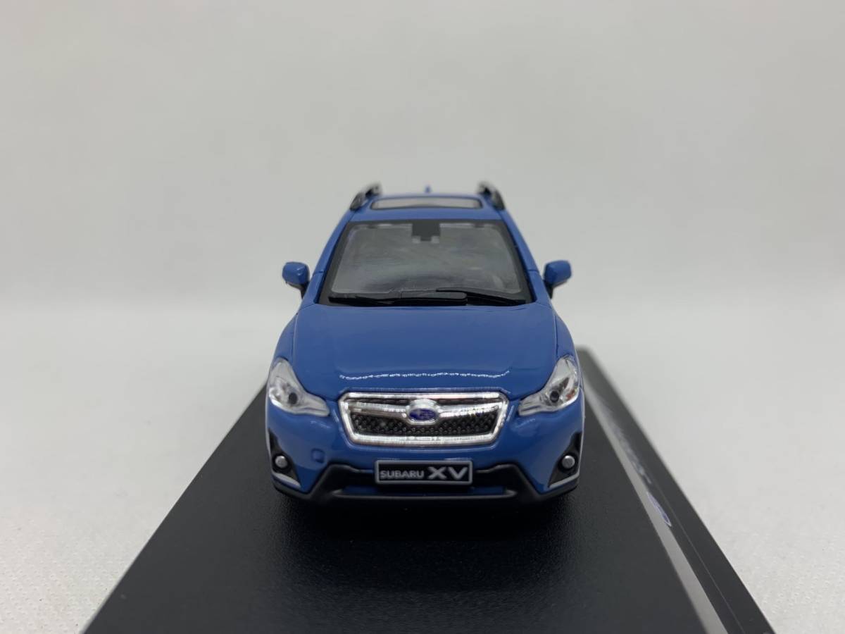 スバル特注 1/43 スバル SUBARU XV ブルー J05-02-500-4_画像5