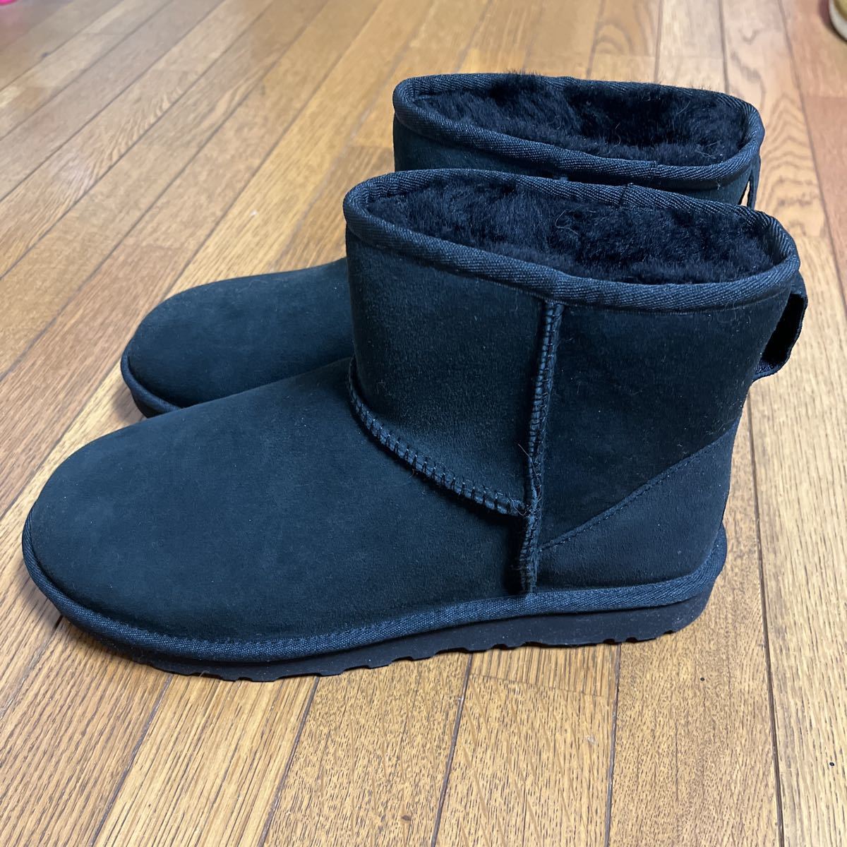新品 未使用 UGG US10 アグ クラシックミニ ショートブーツ ムートン