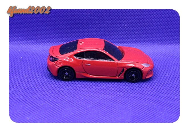 TOYOTA　GR86　トヨタ　TOMY TOMICA　トミカ製　ミニカー　1/60　_画像4