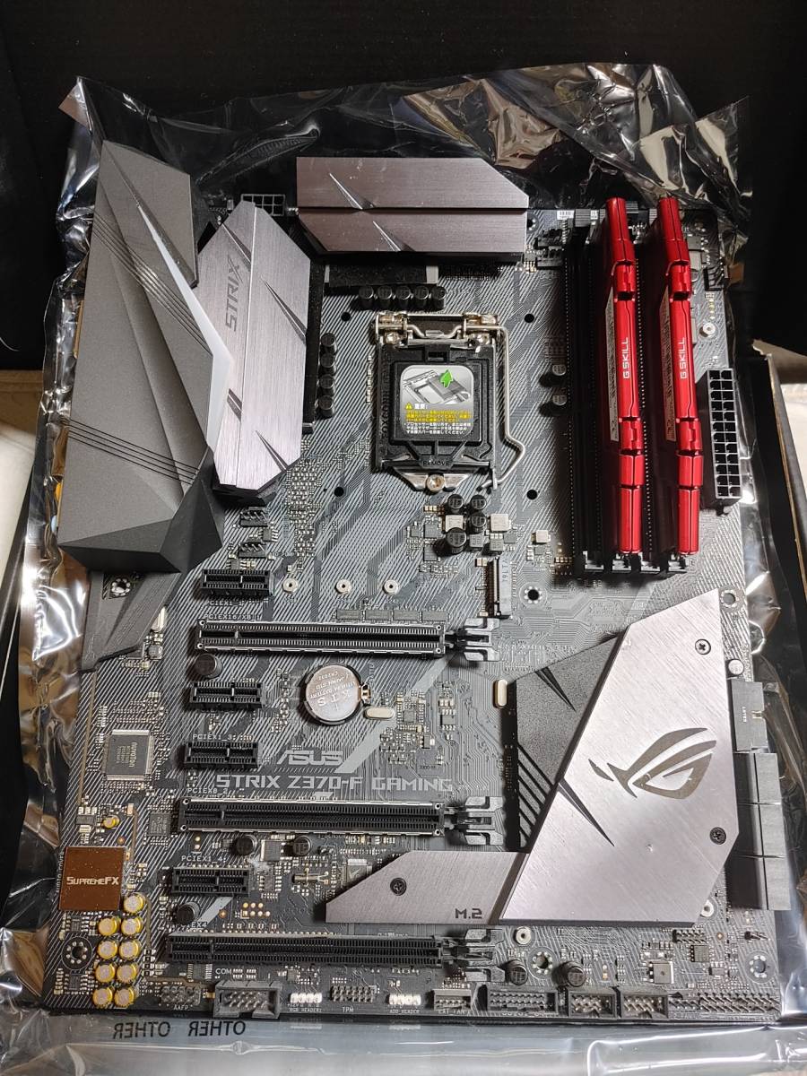 Intel Core i9 9900K 8C/16T LGA1151 + ASUS ROG STRIX Z370-F GAMING