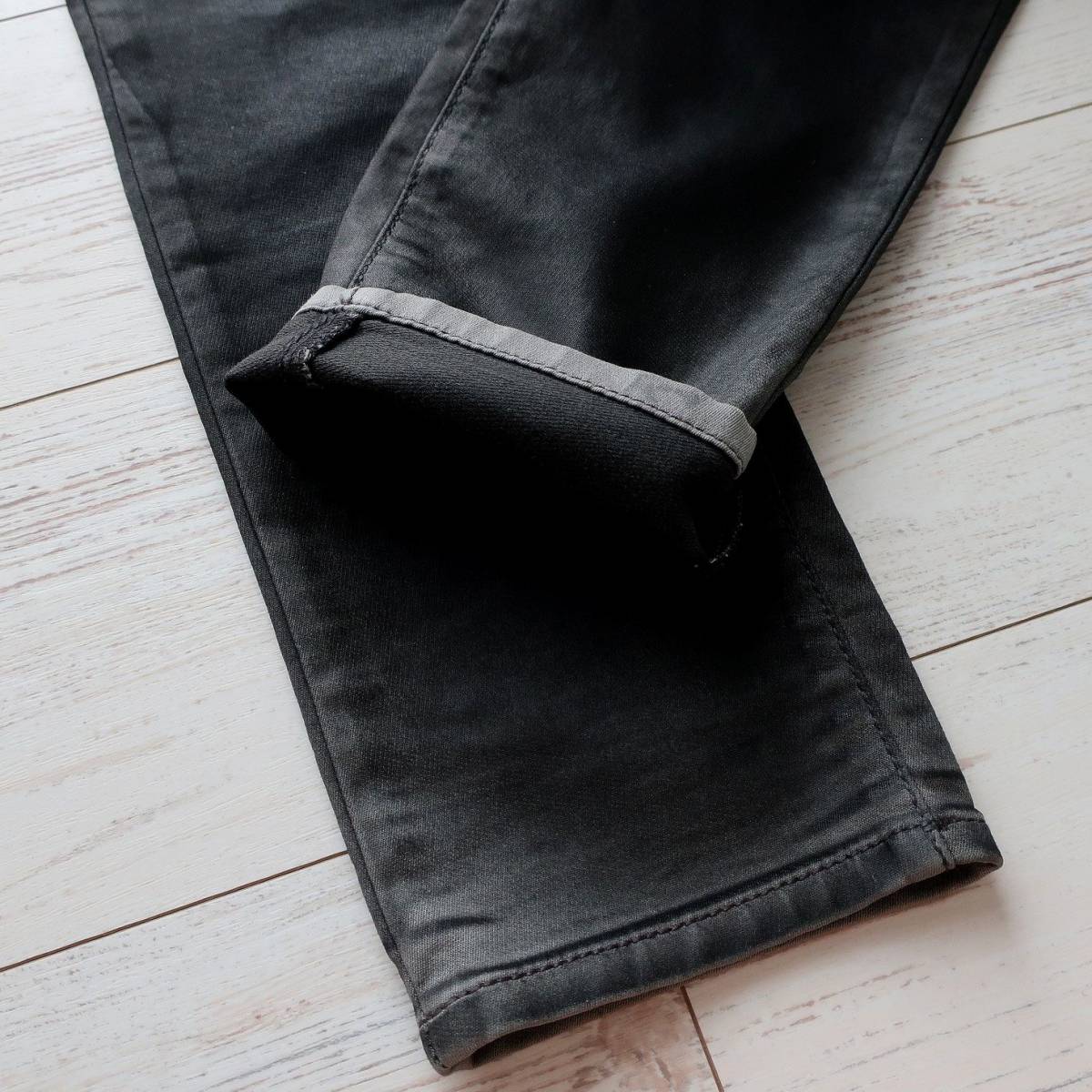 新品 DIESEL ジョグジーンズ スリム テーパード ストレッチ 新品 DIESEL ジョグジーンズ スリム テーパード ストレッチ