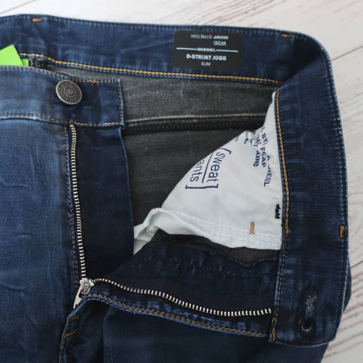 新品 未使用 ディーゼル DIESEL ジョグジーンズ D-STRUKT-NE 超