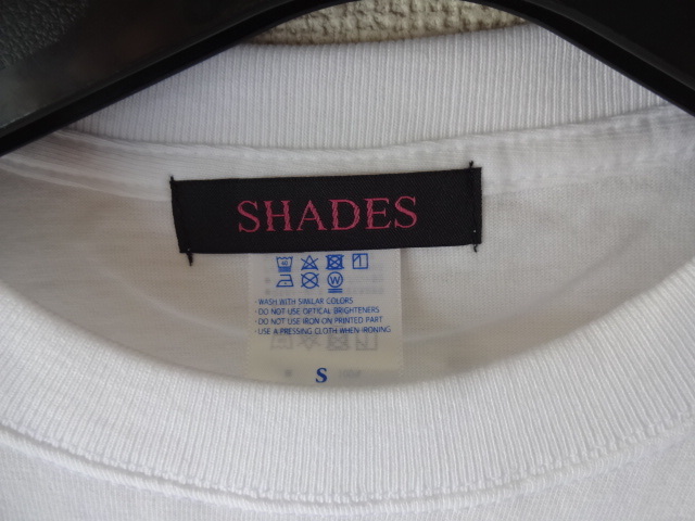 SHADES プリント クールネック Tシャツ Sサイズ 未使用品 _画像3