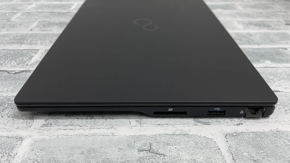 □超軽量□富士通LIFEBOOK U9311/FX□13.3インチ/Intel Core i5-1135G7