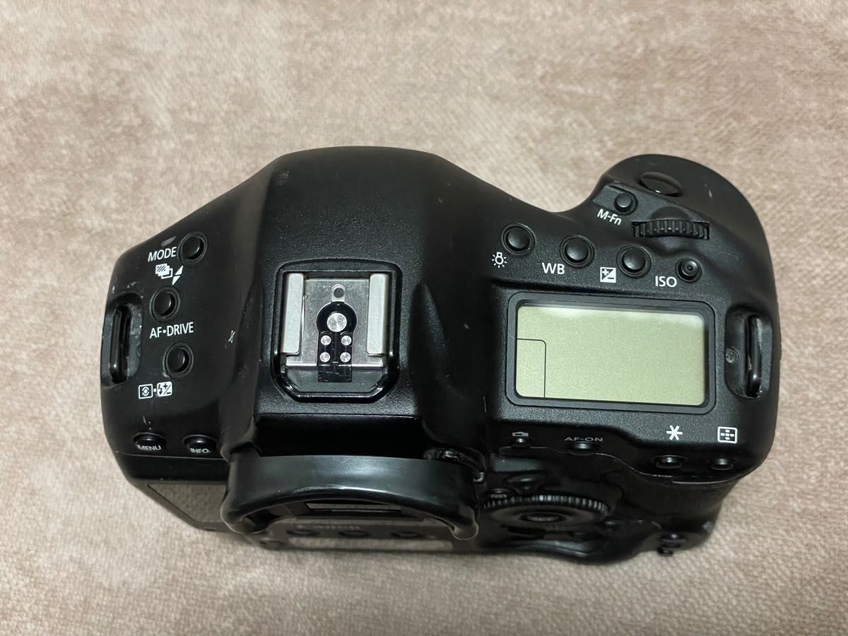Canon EOS 1DX 【初代】|Yahoo!フリマ(旧PayPayフリマ) Canon EOS 1DX 【初代】|Yahoo!フリマ(旧PayPayフリマ)