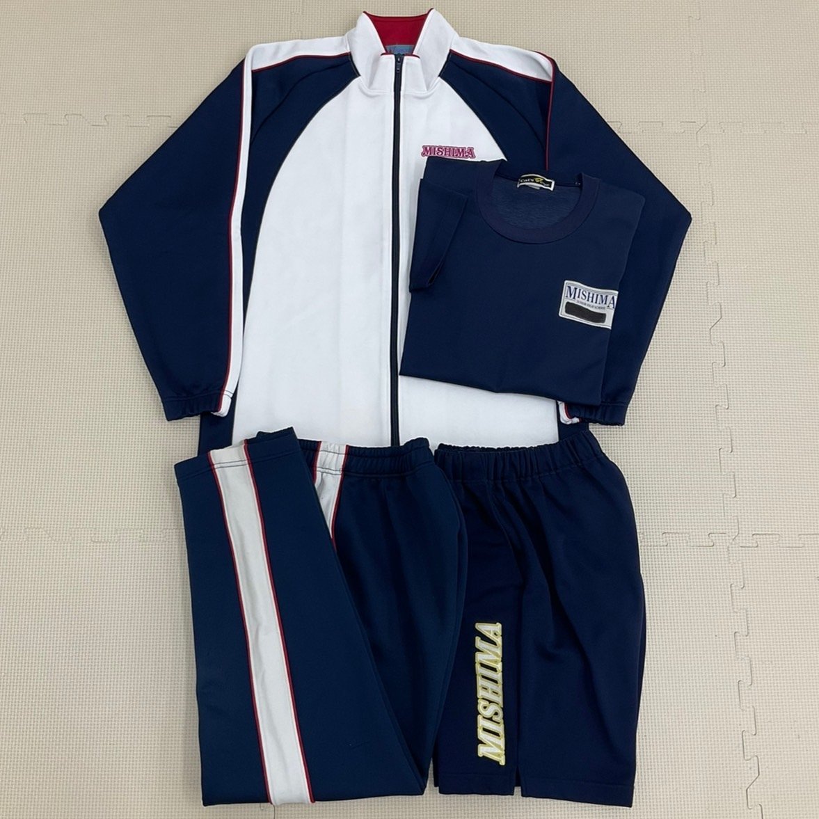 UTJ338-2 (中古) 栃木県 那須塩原市立 三島中学校 ジャージ 4点 UTJ338-2 (中古) 栃木県 那須塩原市立 三島中学校 ジャージ 4点