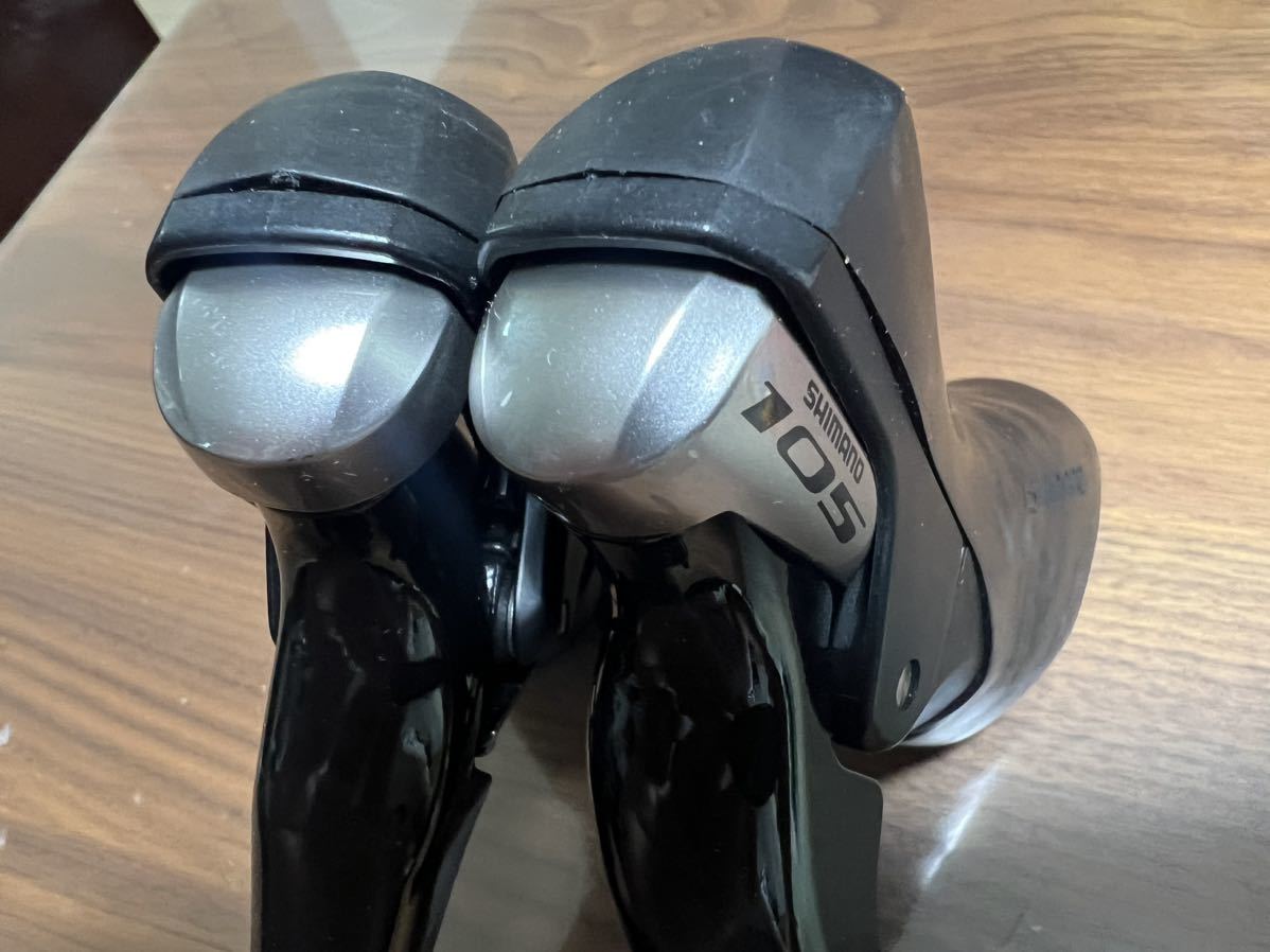 シマノ ST-5800 105 シフトレバー 左右セット 美品 デュアル シマノ ST-5800 105 シフトレバー 左右セット 美品 デュアル