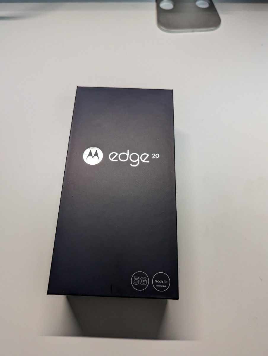 新品未開封】motorola edge 20 6.7インチ メモリー6GB ストレージ128GB