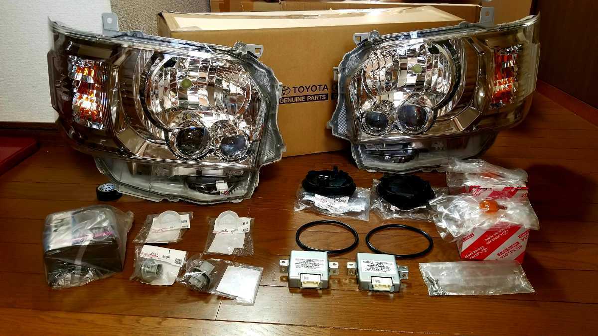 新車外し! 200系ハイエース ダークプライム2 LEDヘッドライト