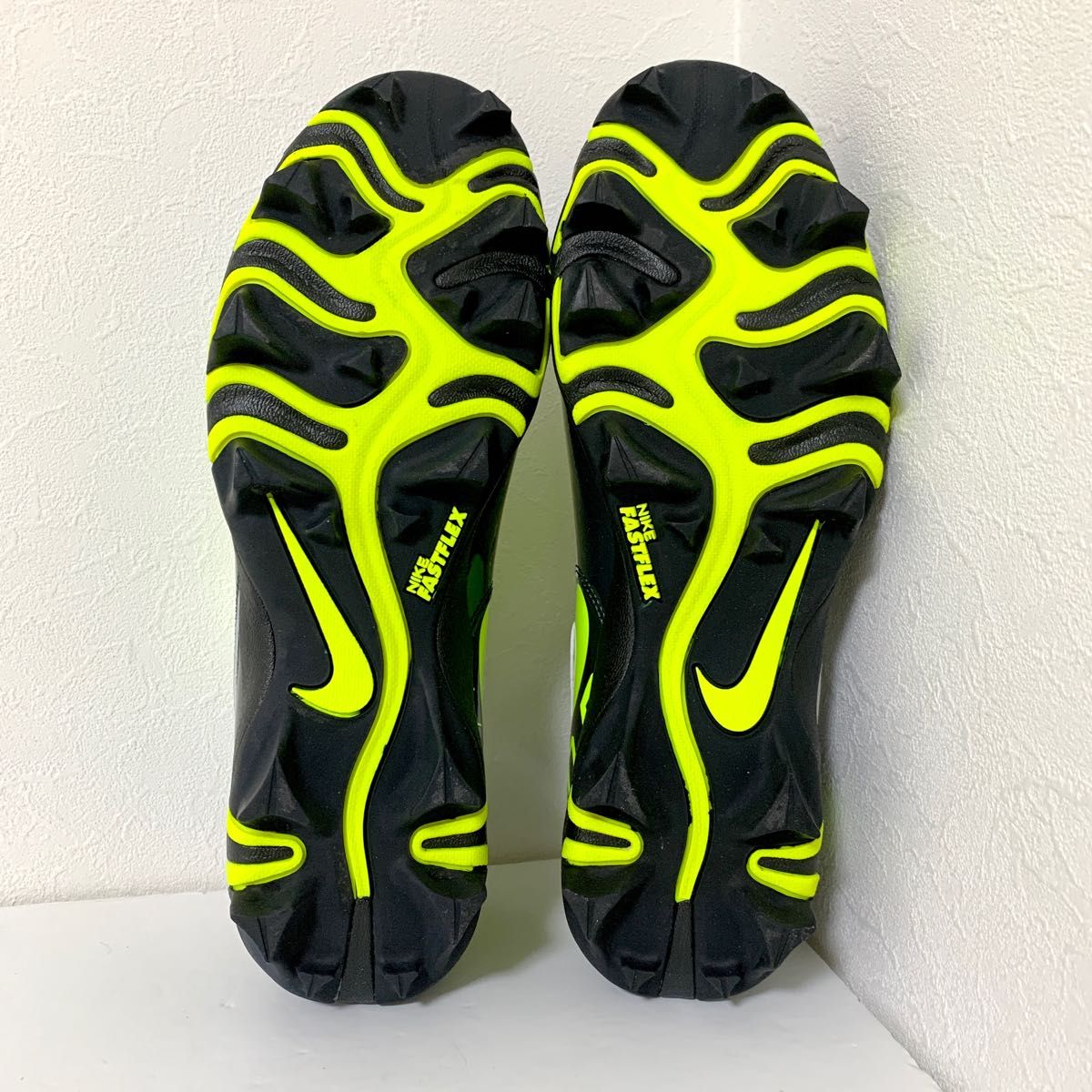 新品未使用28cm】VAPOR EDGE SHARK 'WHITE BLACK VOLT' NIKE 新品未使用28cm】VAPOR EDGE SHARK 'WHITE BLACK VOLT' NIKE