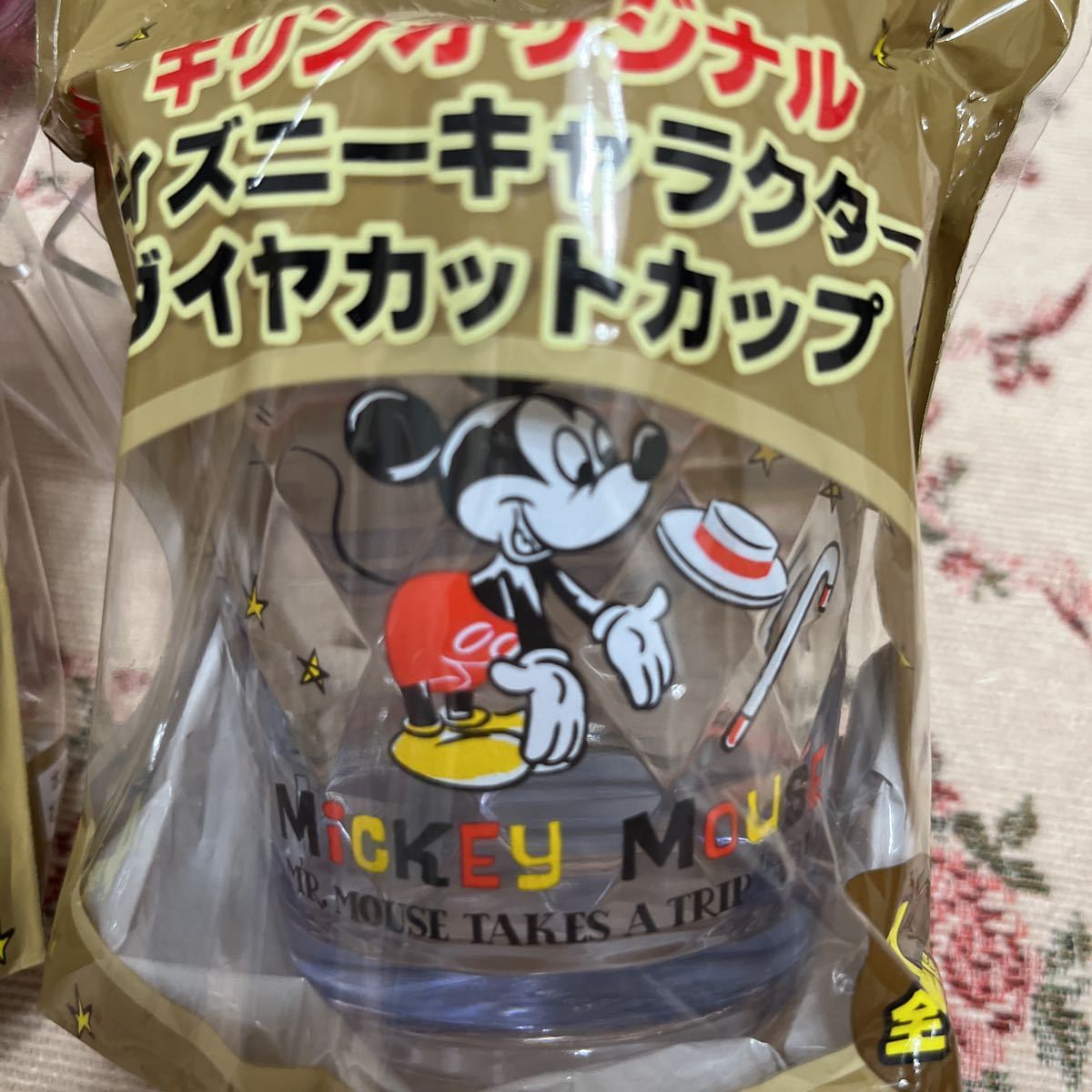 【即決】キリン オリジナル ディズニーキャラクターダイヤカットカップ●ミッキー／ミニー Disney●クリアカップ●非売品 新品未開封 景品_画像3