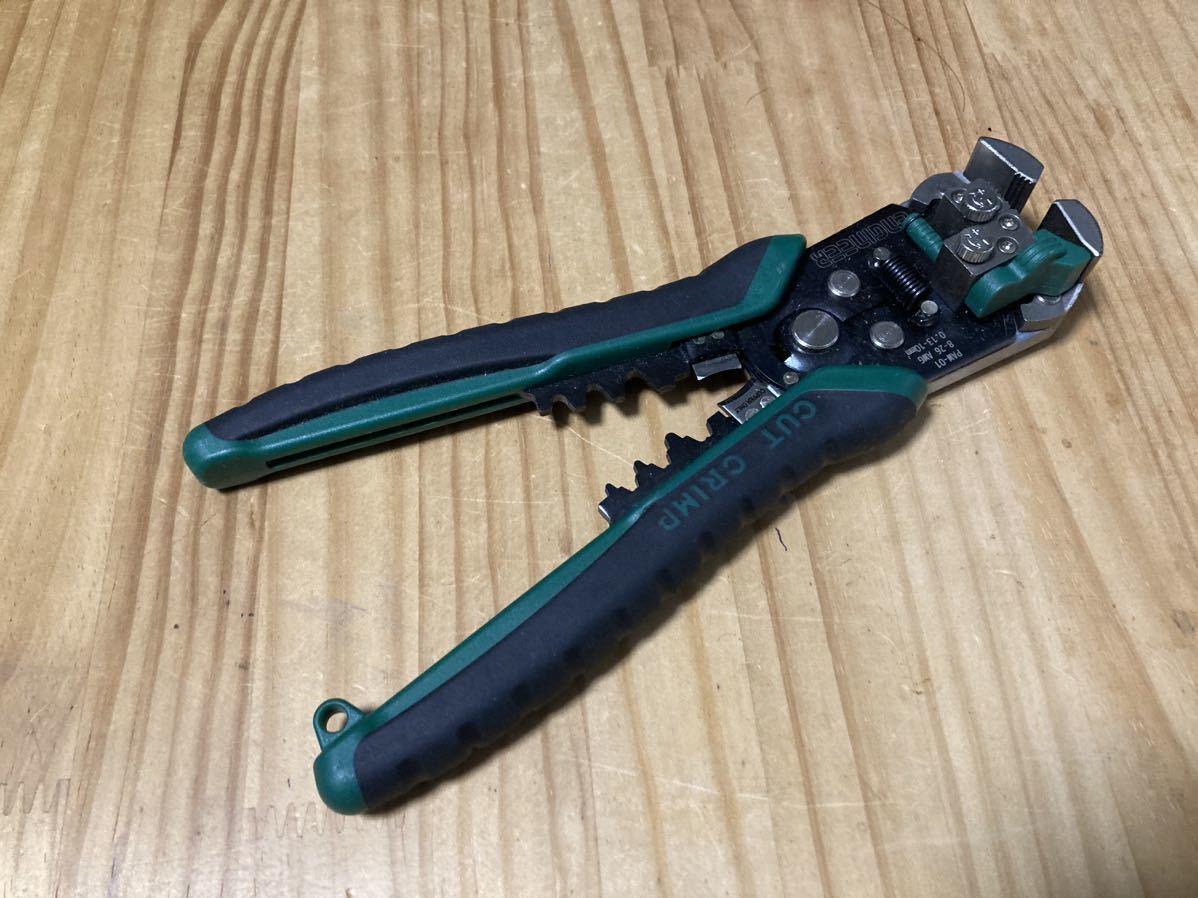 ENGINEER エンジニア マルチワイヤーストリッパー 電線径自動調節機能付 PAW-01|PayPayフリマ エンジニア マルチワイヤーストリッパー 電線径自動調節機能付 PAW-01
