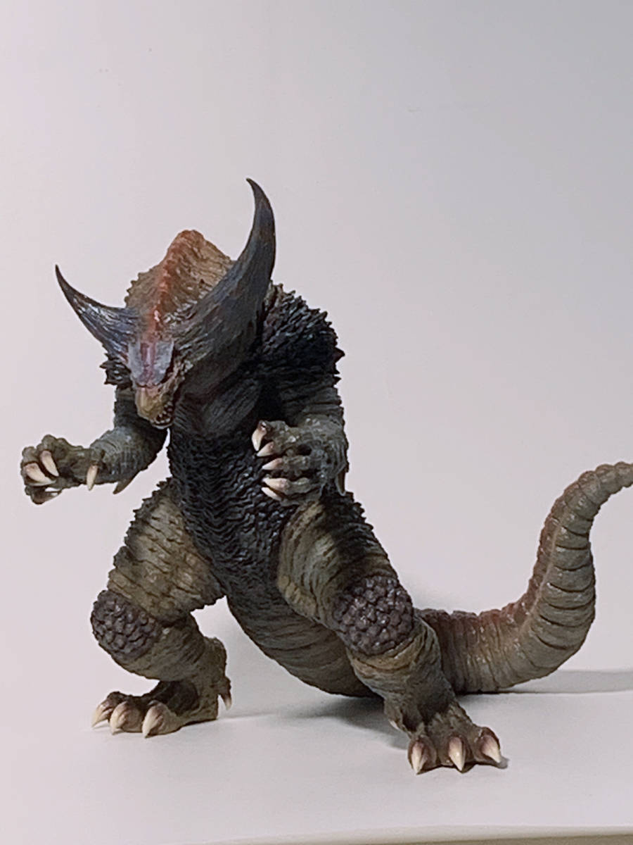 ウルトラマン 怪獣ソフビ ゴモラ ACRO KAIJU REMIX SERIES 彩色 ウルトラマン 怪獣ソフビ ゴモラ ACRO KAIJU REMIX SERIES 彩色