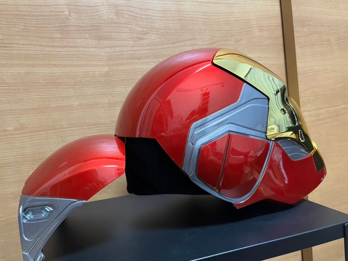 アイアンマン マーク85 自動開閉 電動ヘルメット アベンジャーズ アイアンマン マーク85 自動開閉 電動ヘルメット アベンジャーズ