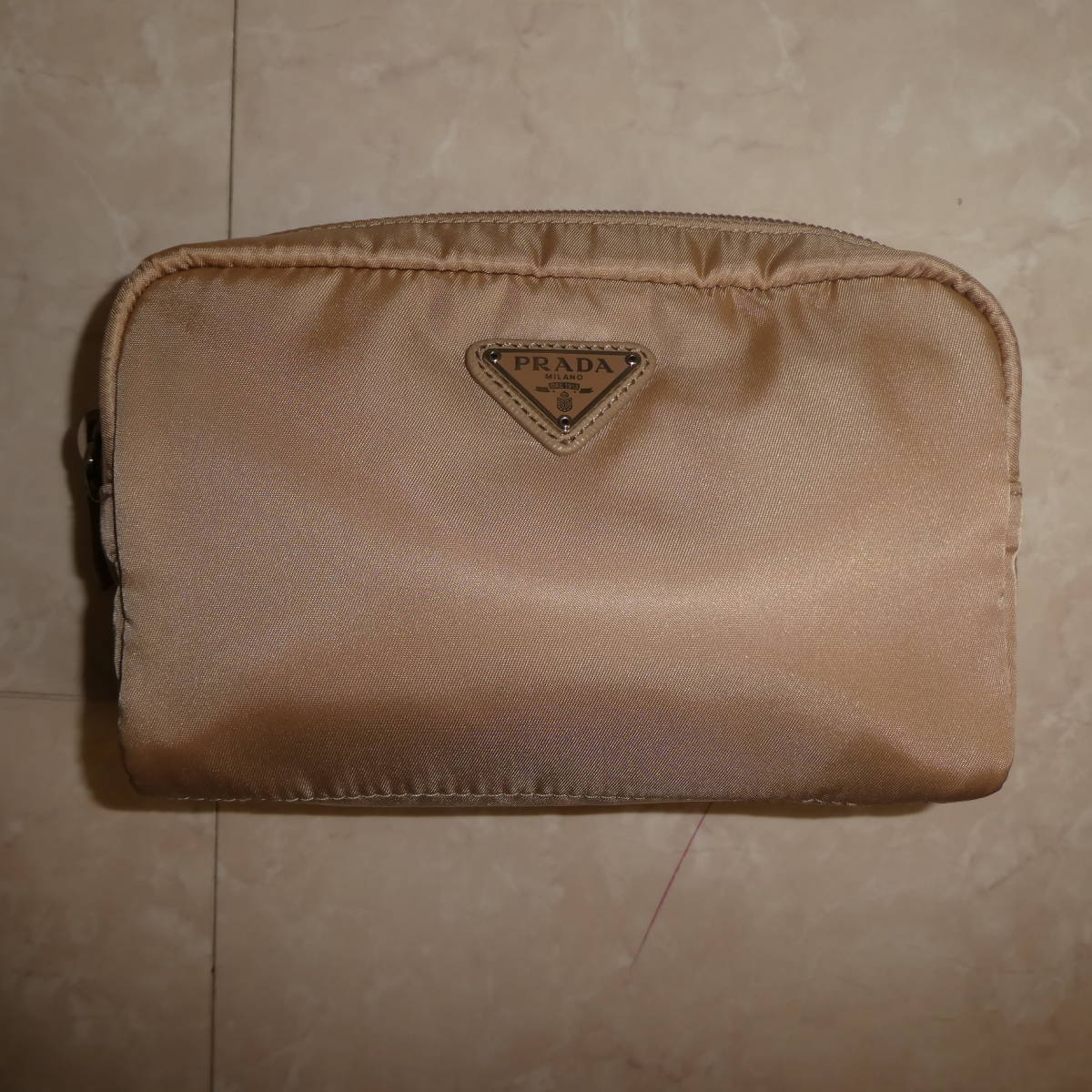 新品未使用 PRADA プラダ Re-Nylon ナイロン ポーチ 小物入れ CAMMEO