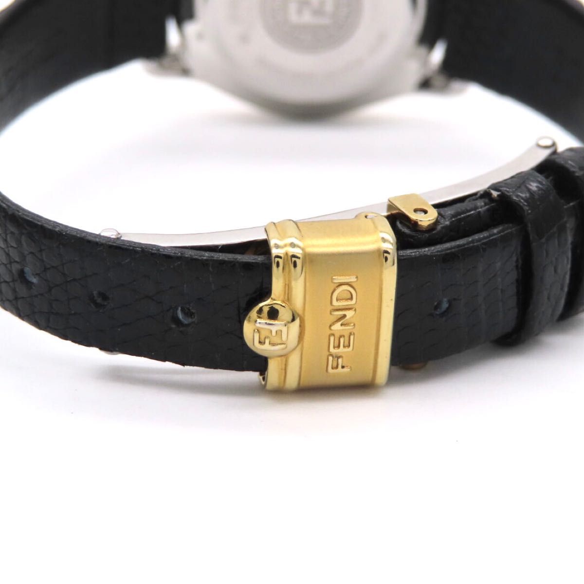 美品 2000L FENDI フェンディ 時計 ゴールドカラー レディース