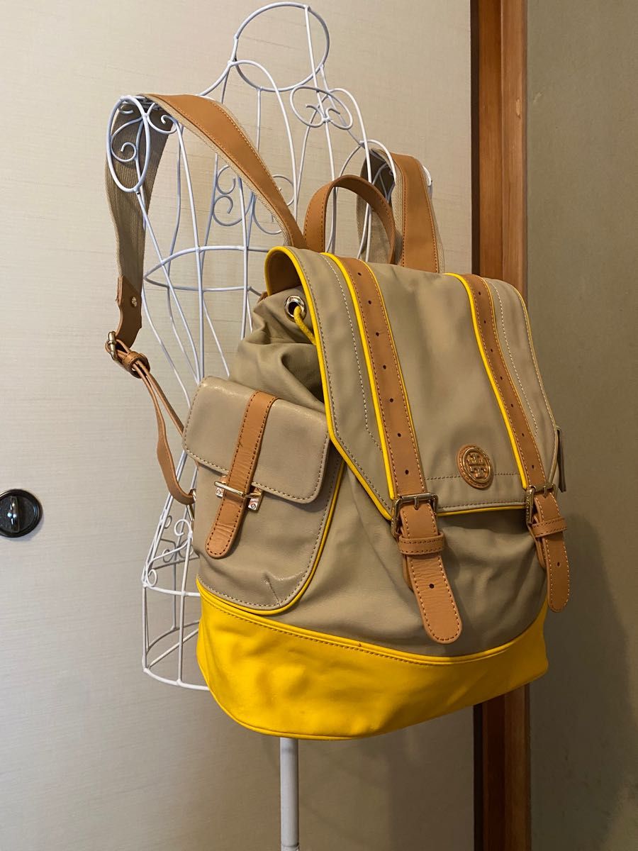 即発送 トリーバーチTory Burchイエロー×ベージュリュック バック