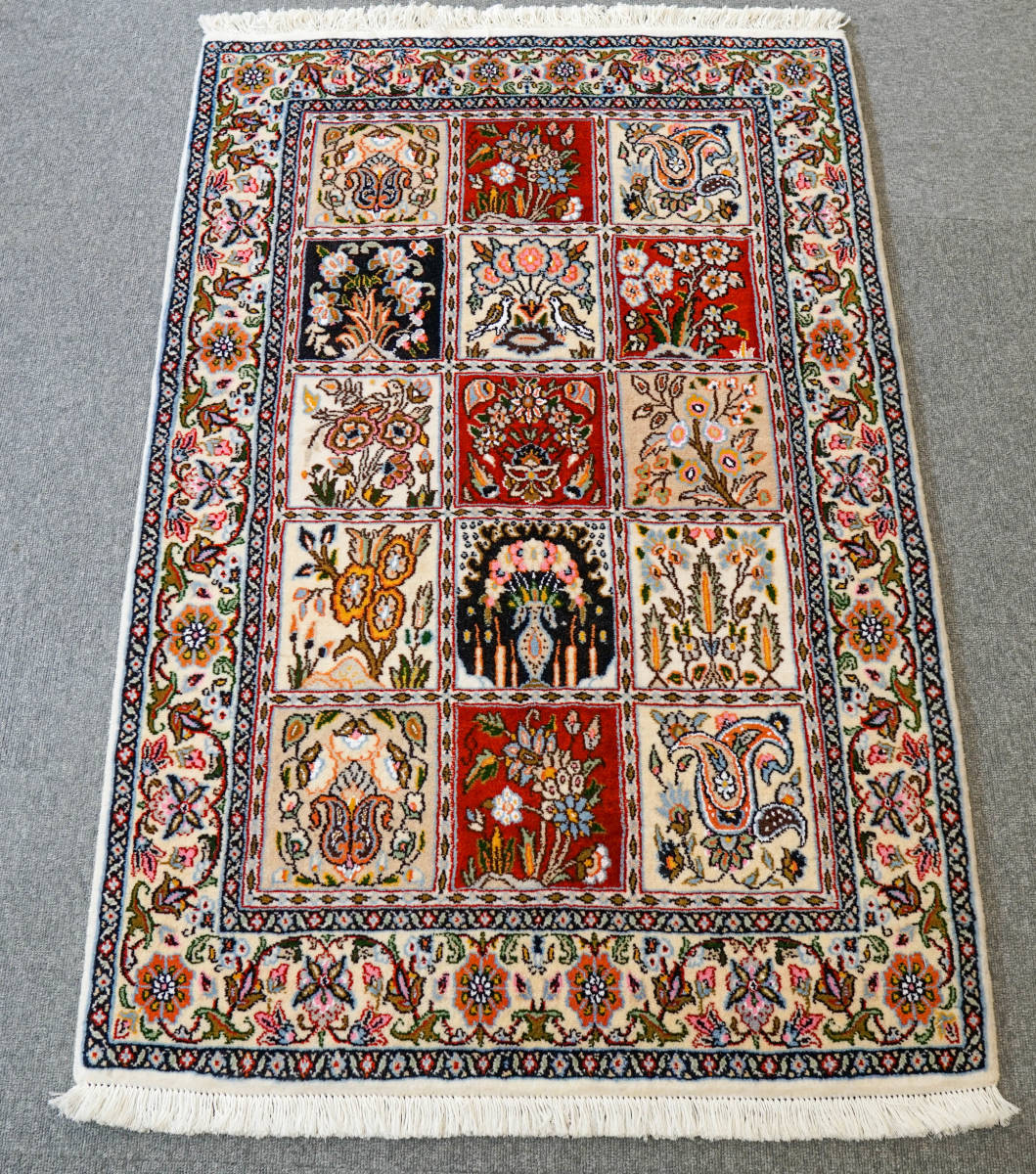 ファッションなデザイン ペルシャ手織り絨毯
