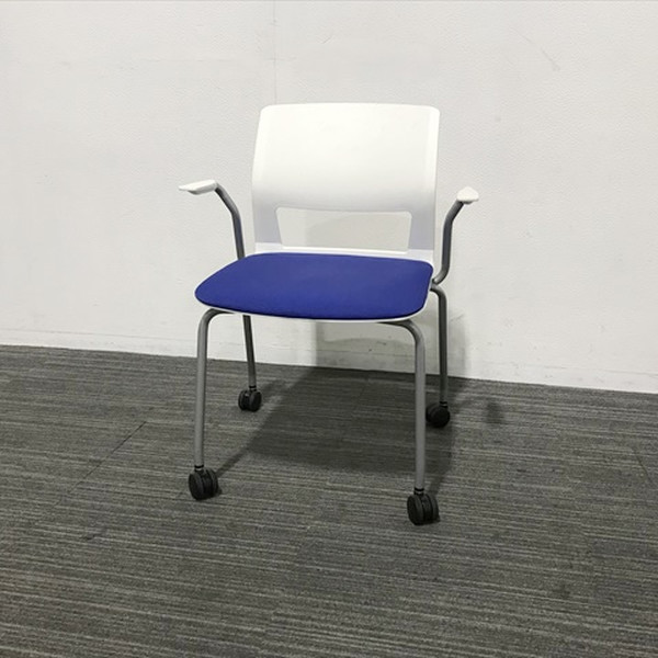 スタッキングチェア 肘付 キャスター付 コクヨ 中古 IS-854556B