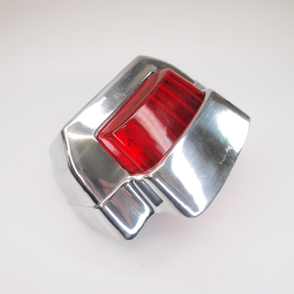 Rear Light Ulma Style for Vespa 125 VM2 VN VNA 150 VL VB GS VS1-3 ベスパ ウルマタイプテール リプロ品_画像3