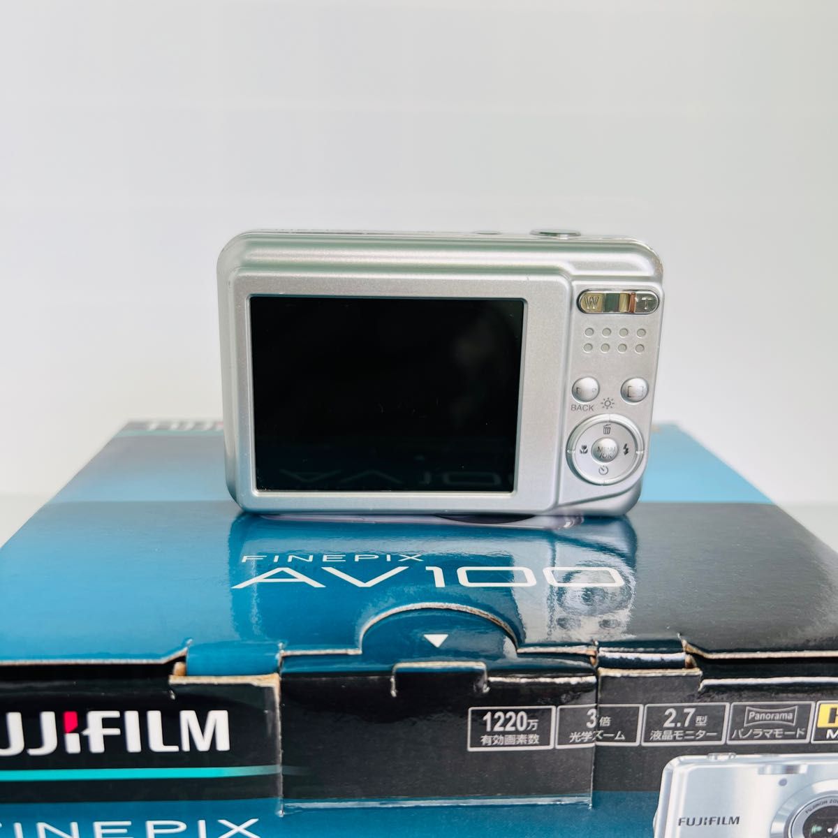 FUJIFILM FinePix AV100 中古品 動作確認済み コンパクト FUJIFILM FinePix AV100 中古品 動作確認済み コンパクト
