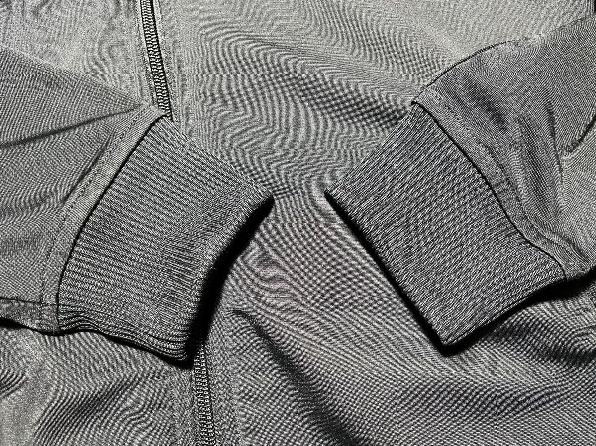 人気ブラック 背面ロゴ adidas トラックジャケット ジャージ 人気ブラック 背面ロゴ adidas トラックジャケット ジャージ
