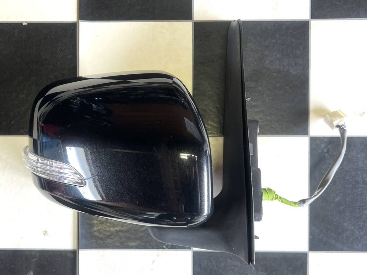 [USED] ダイハツ タント カスタム RS L375S 右 ドア ミラー 運転席側 X07 黒 中古 純正 ブラック サイド ウインカー付き_画像1