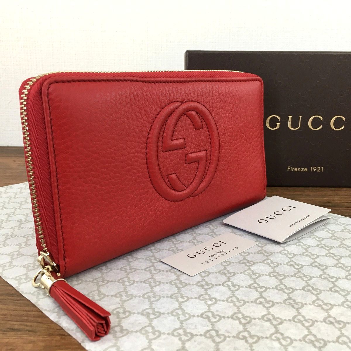 ☆送料無料☆ 未使用品 GUCCI ジップウォレット 308004 レッド ソーホー フリンジ 箱付き 195