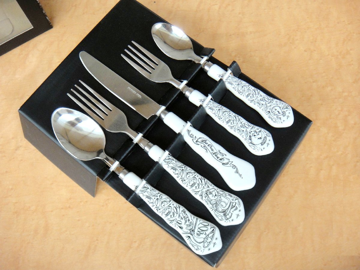 54251T 未使用 Disny ディズニー 美女と野獣 20pc カトラリーセット Flatware Set Beauty and the BEAST 4人分 5本×4セット_画像4