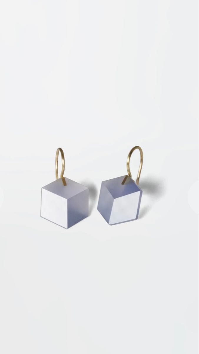 talkative キューブ_ピアス_フック_ブルーカルセドニー | brancosoft.com