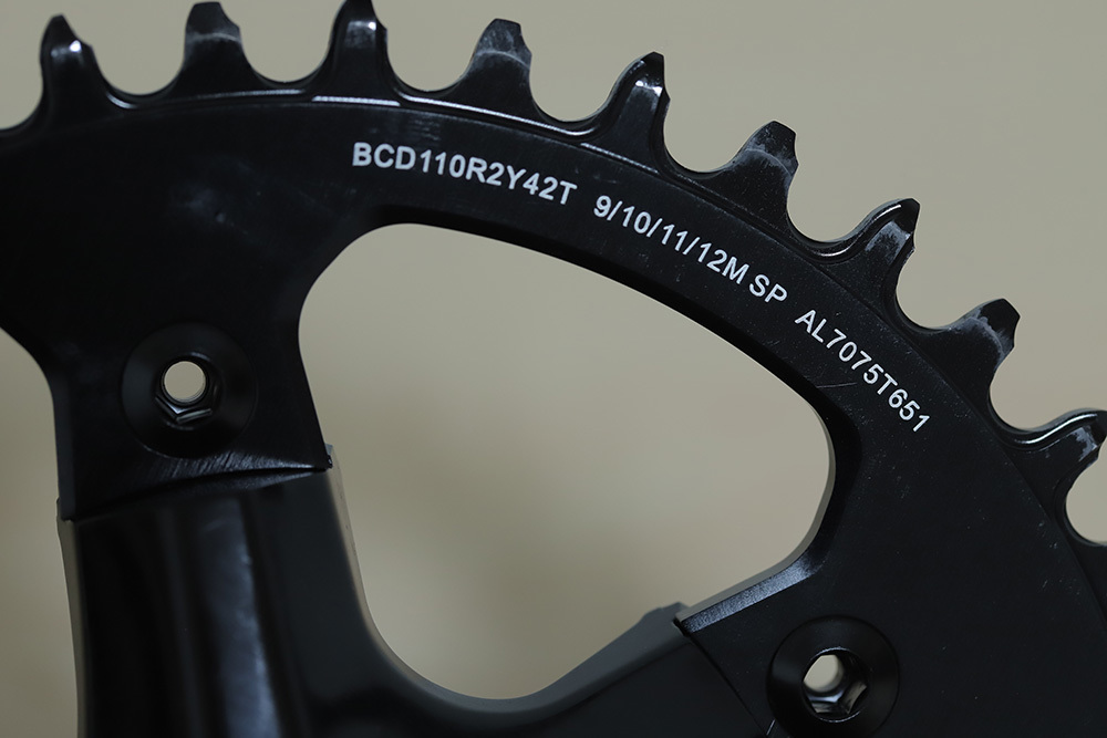 FC-R9200 DURA-ACE 160mmショートクランク フロントシングル 42T FC-R9200 DURA-ACE 160mmショートクランク フロントシングル 42T